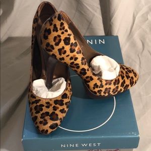 Leopard print calf hair heels